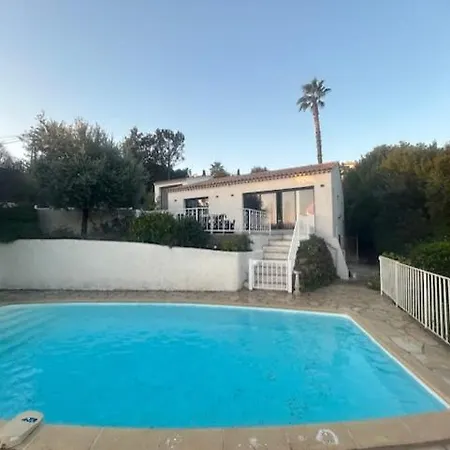 Aux Issambres, 4 Chambres, Piscine, Climatisation Roquebrune-sur Argens